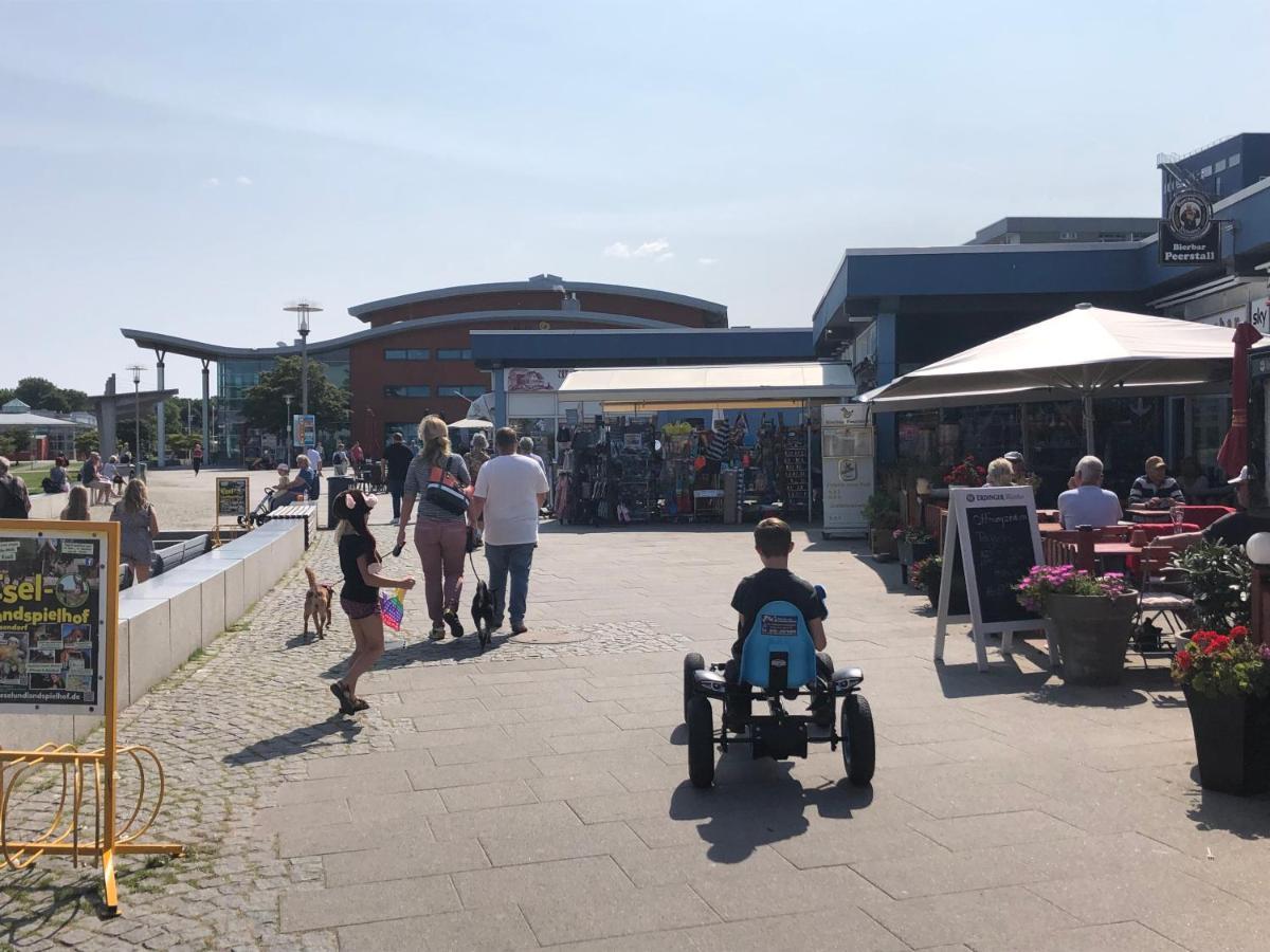 Ferienwohnung Sandkueste Mit Strandkorb & Indoor Spielplatz Heiligenhafen Eksteriør billede