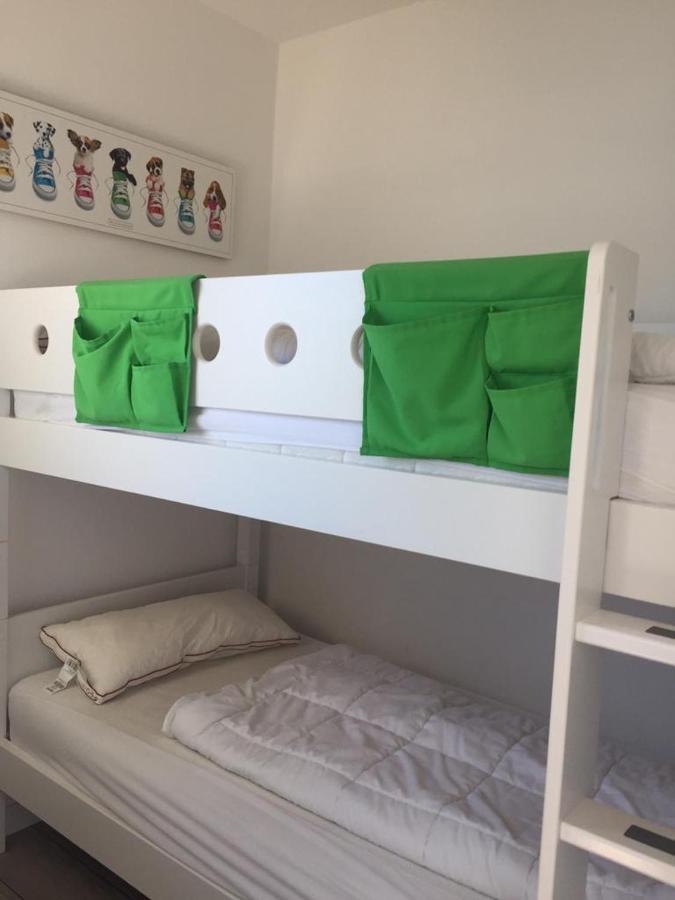 Ferienwohnung Sandkueste Mit Strandkorb & Indoor Spielplatz Heiligenhafen Eksteriør billede